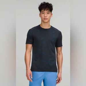 Lululemon Metal Vent Tech Short Sleeve XL 2.0